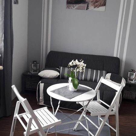 Chambre D'Hote - La Ruche Des Bleuets Mulsanne ภายนอก รูปภาพ