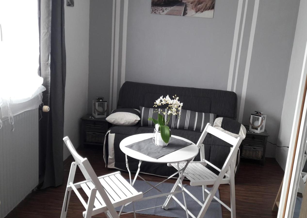 Chambre D'Hote - La Ruche Des Bleuets Mulsanne ภายนอก รูปภาพ