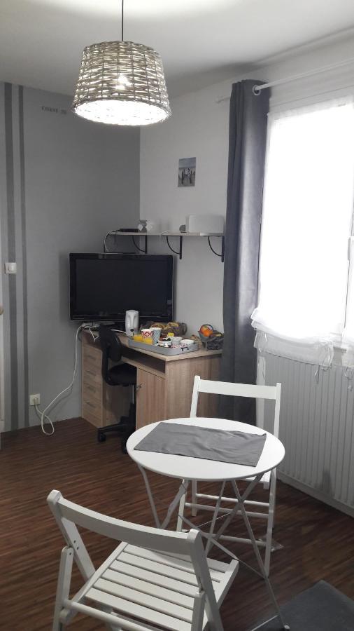 Chambre D'Hote - La Ruche Des Bleuets Mulsanne ภายนอก รูปภาพ